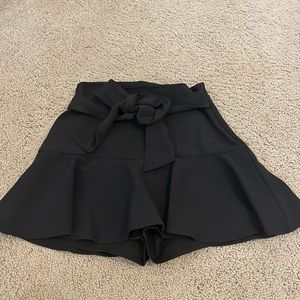Black Zara skort